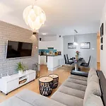 Appartement Solna 208